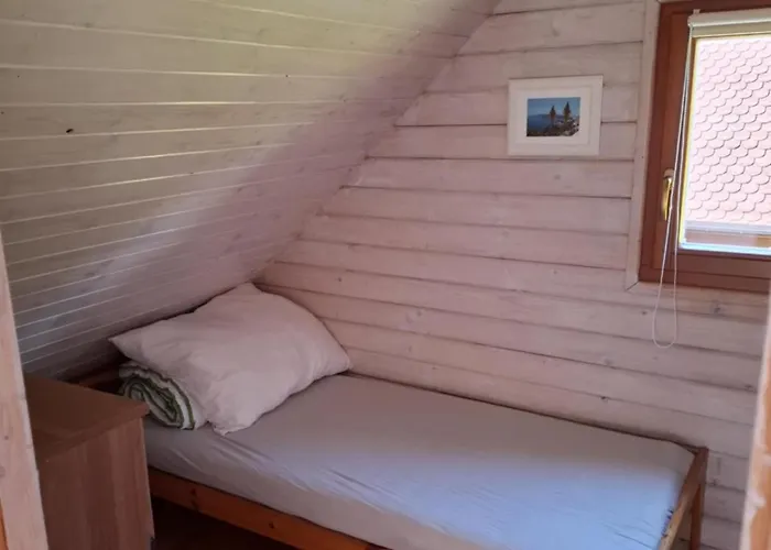 Cyprys Domek letniskowy *